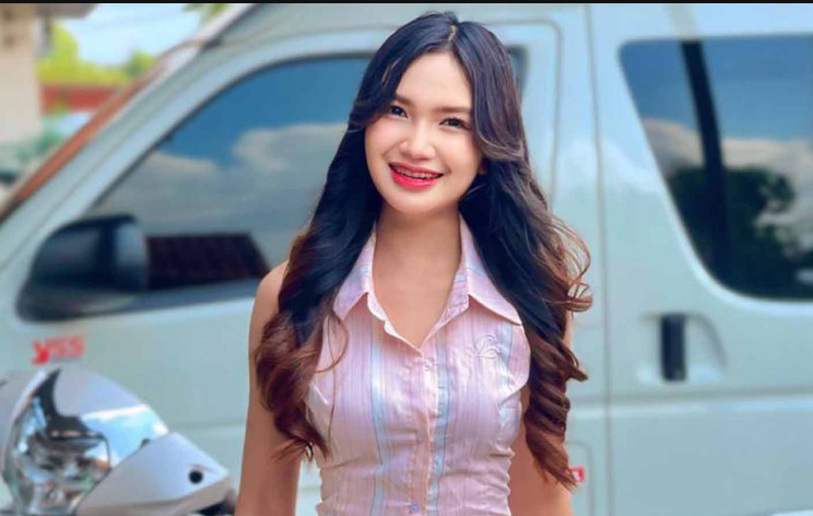 Thailand Selidiki Kematian Penyanyi Muda Cantik Setelah Dipijat