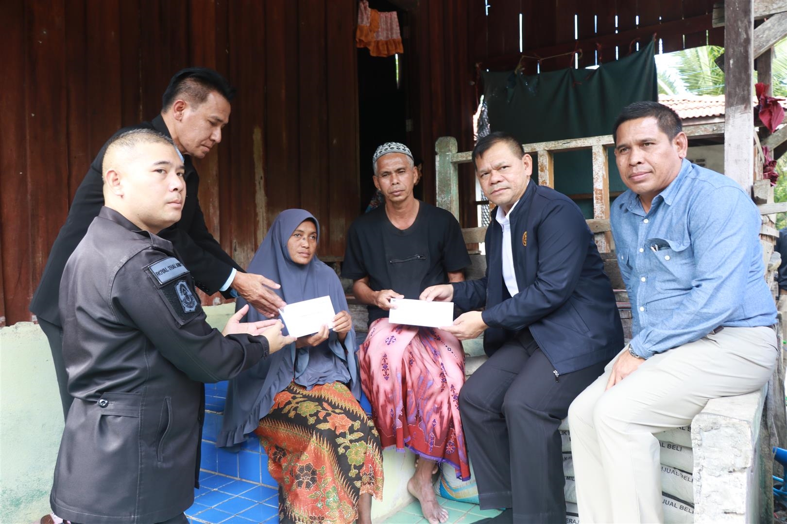 Bantuan 1 Juta Baht untuk Korban Kekerasan di Thailand Selatan