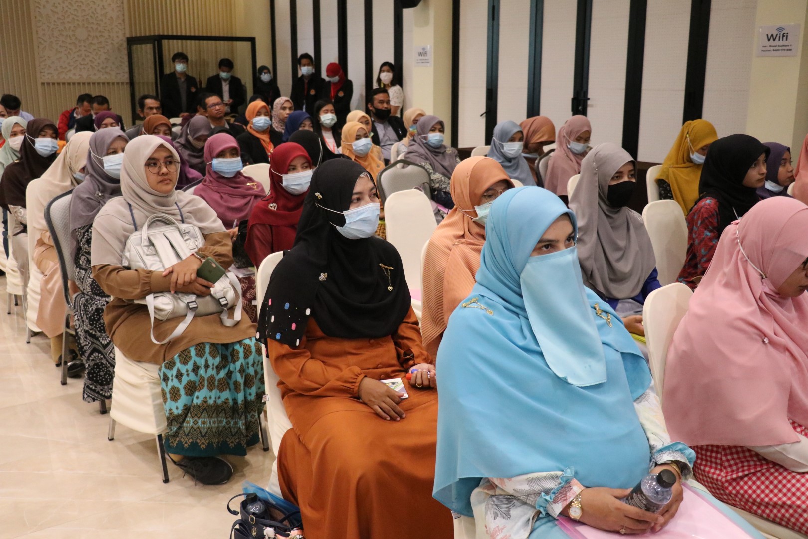 Pemerintah Naikkan Gaji Guru Agama Islam di Thailand Selatan