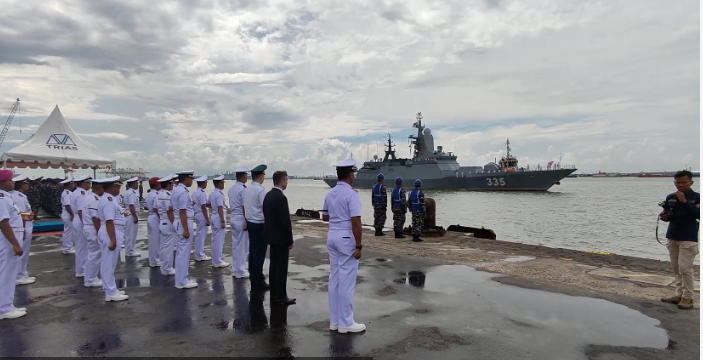 Kapal-Kapal Perang Rusia Tiba di Surabaya untuk Latihan Bersama TNI AL