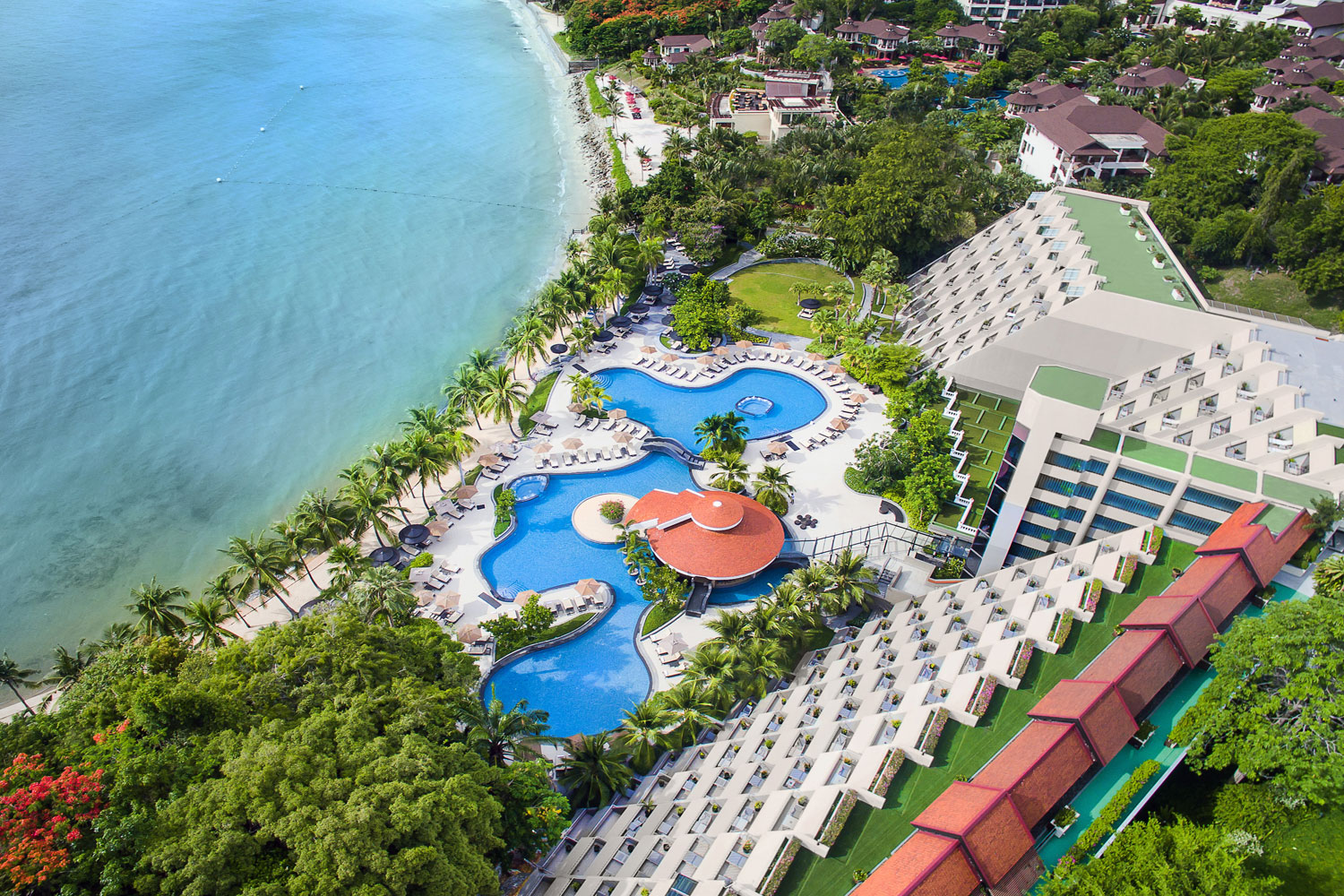 Mengintip 'Surga Mini' di Pattaya Thailand