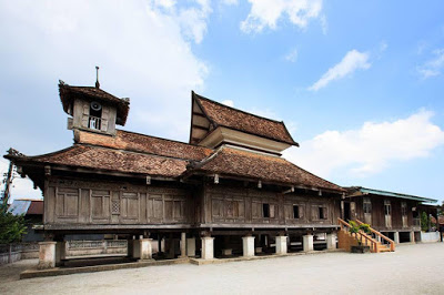 Masjid Unik Berusia 400 Tahun di Thailand Selatan