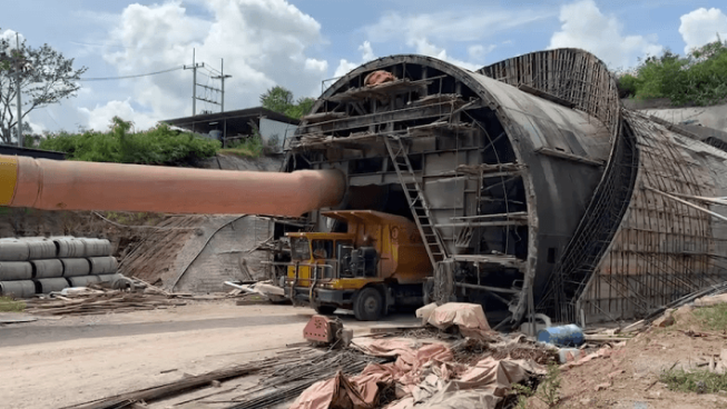 Thailand Kerahkan Robot Cari 3 Pekerja Terowongan Terjebak