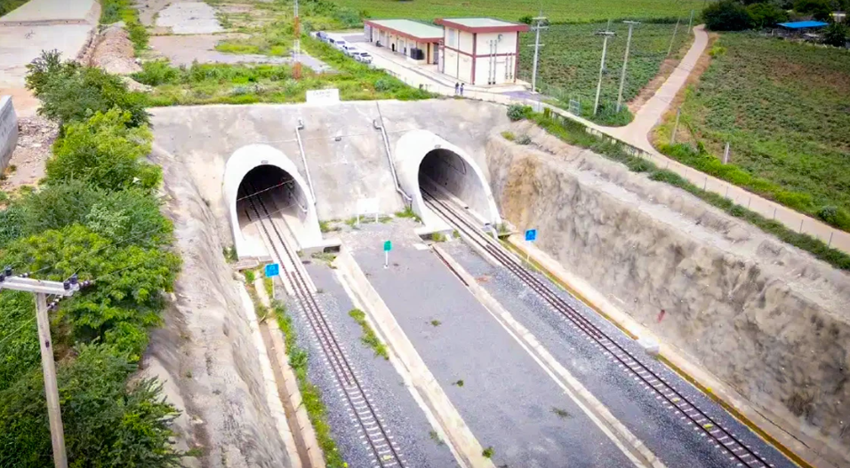 Ikon Baru Thailand Layak Dicoba: Terowongan Kereta Sepanjang 5,4 Km