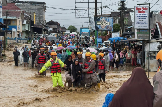 Up Date Data BNPB Bencana di Sumatra: 914 Orang Meninggal, 389 Hilang